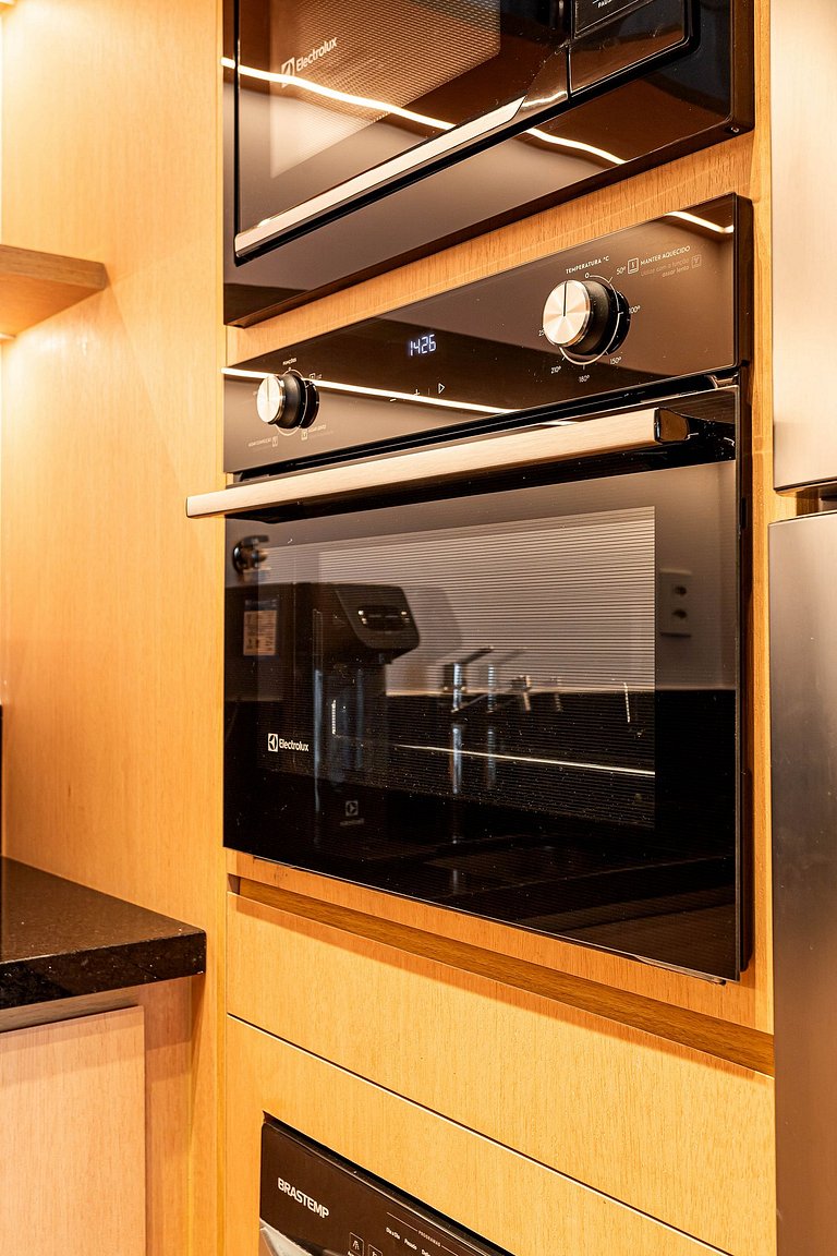 White 2880 Pinheiros| Lindo Apê 28°| 2 dorms 80m