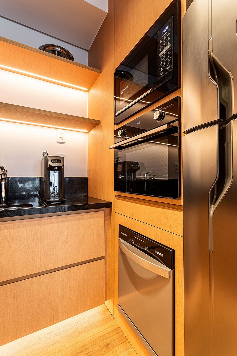 White 2880 Pinheiros| Lindo Apê 28°| 2 dorms 80m