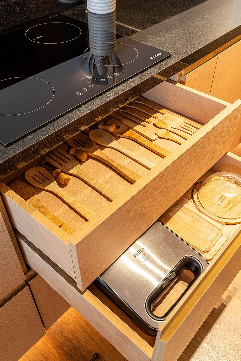 White 2880 Pinheiros| Lindo Apê 28°| 2 dorms 80m