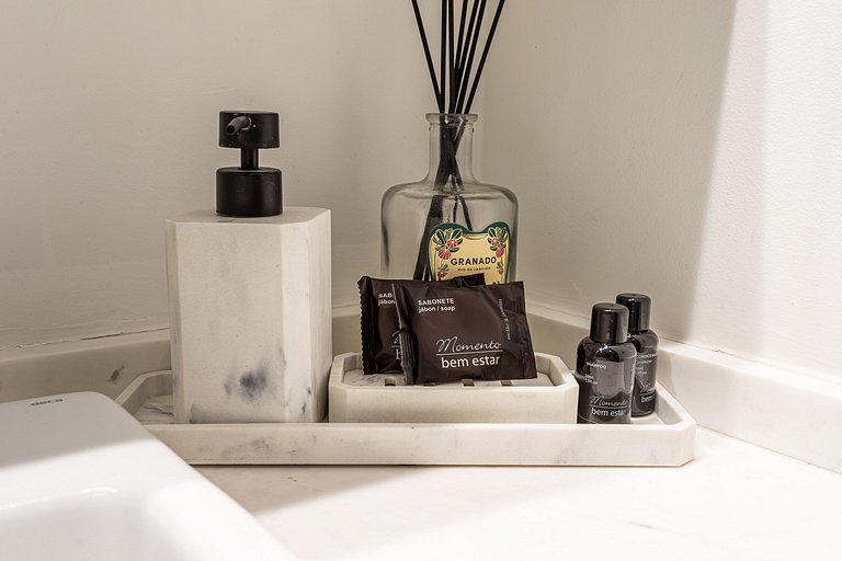 Charme e Conforto | Forma Itaim 45m Faria Lima/ JK