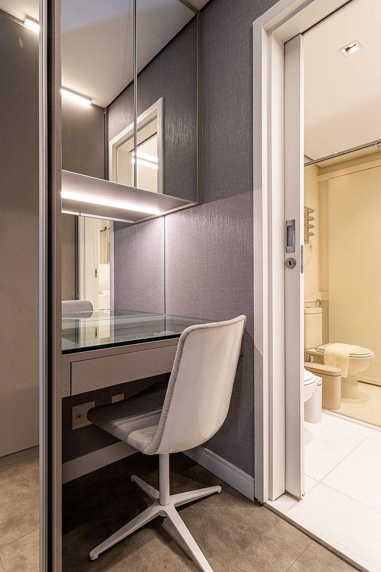 Charme e Conforto | Forma Itaim 45m Faria Lima/ JK