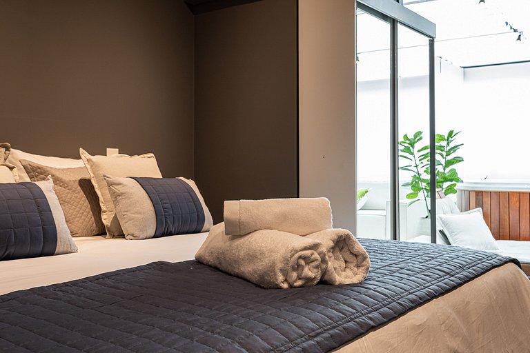 Lindo apê com Jacuzzi e cama King | Itaim Bibi