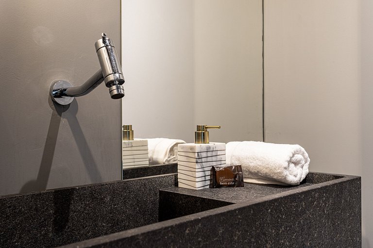 Lindo apê com Jacuzzi e cama King | Itaim Bibi