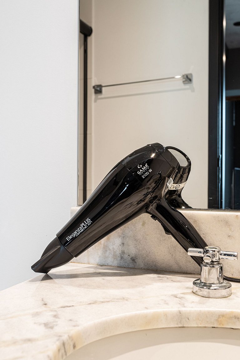 Lindo apê com Jacuzzi e cama King | Itaim Bibi