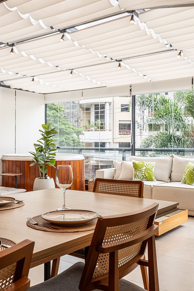 Lindo apê com Jacuzzi e cama King | Itaim Bibi