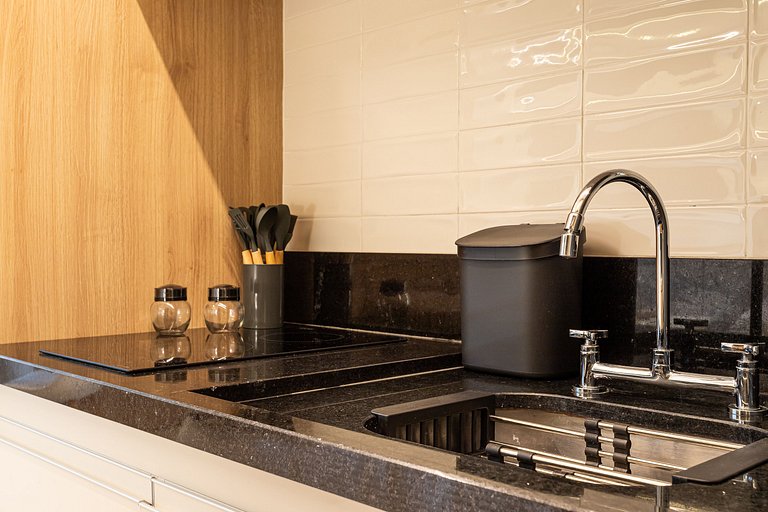 Studio Moderno e Aconchegante 27m | Campo Belo