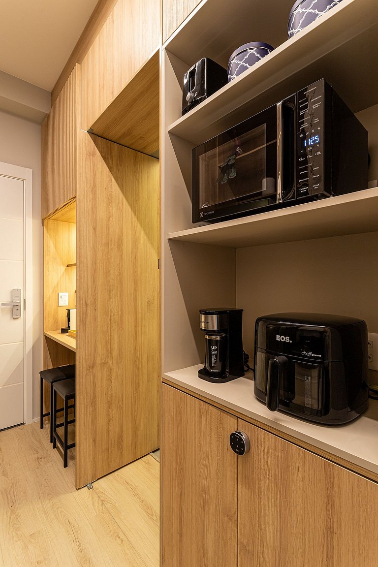 Studio Moderno e Aconchegante 27m | Campo Belo