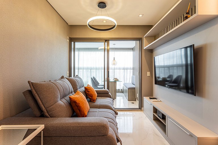 Apê Moderno | 2 dorms c/ varanda | 26° andar