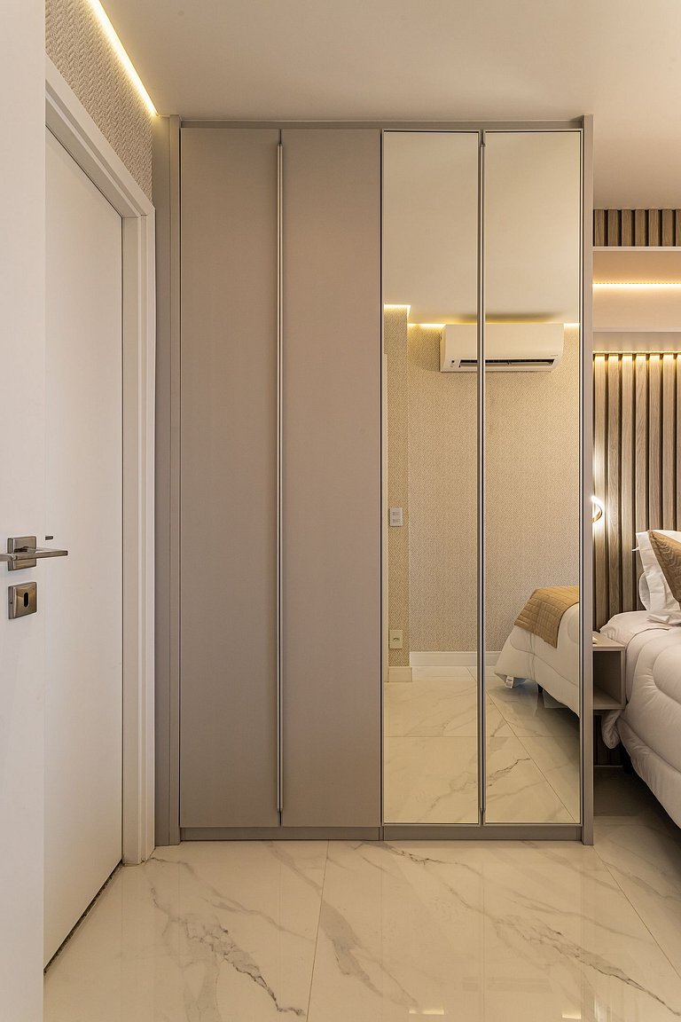 Apê Moderno | 2 dorms c/ varanda | 26° andar